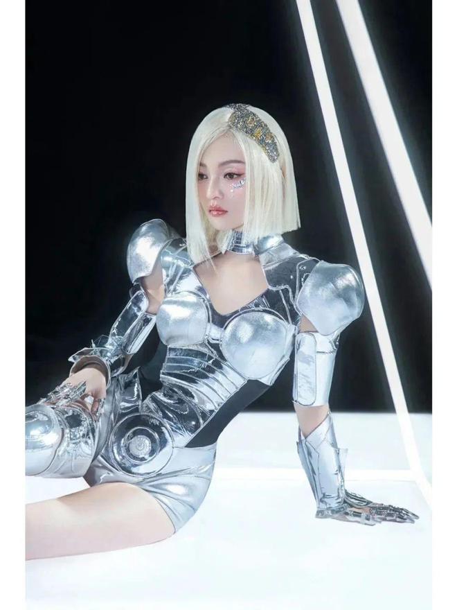 澳门人威尼斯官网脑洞大开！电路板和服设计太炸裂！(图7)
